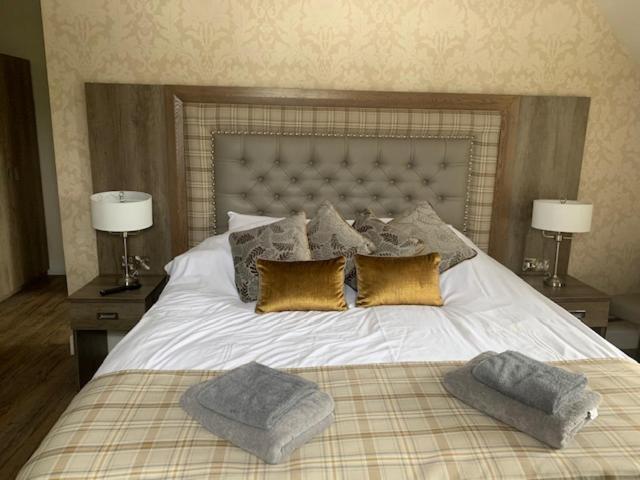 The Stair Arms Hotel Pathhead Kültér fotó